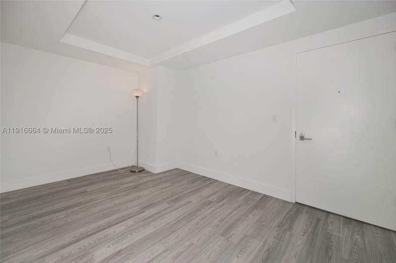 1 bedroom Condominium at 45 SW 9th St 1504, Brickell Heights East Con, Miami — photo 4