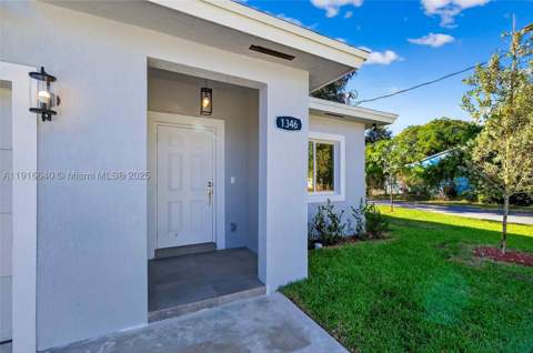 1346 NW 44th St, Miami FL - photo 13 of 52