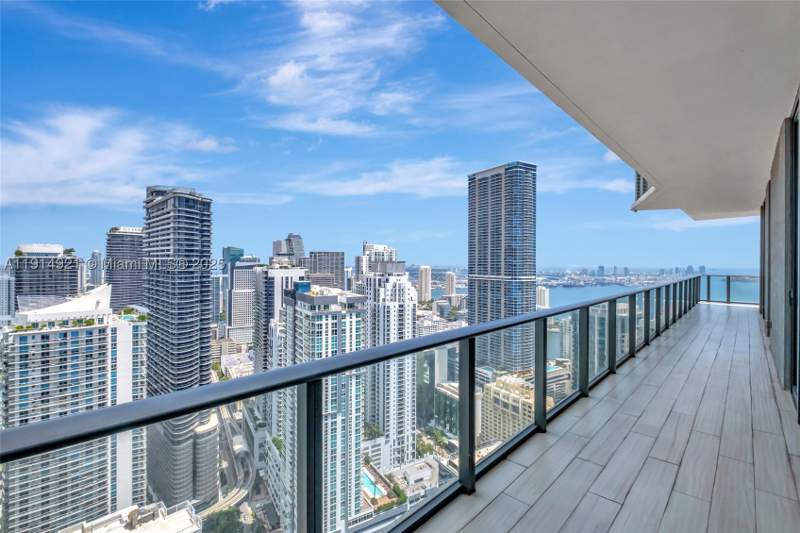 3 bedroom Condominium at 1300 S Miami Ave Ph5001, 1300 S Miami Avenue Condo, Miami — photo 2