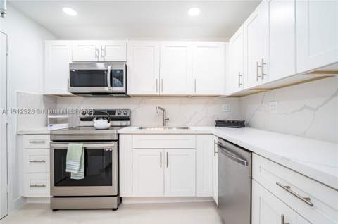 2780 NE 183rd St 2014, Aventura FL - photo 10 of 35