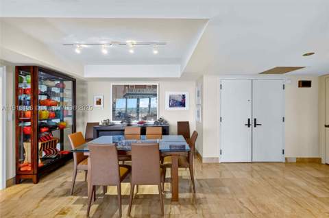 2 Grove Isle Dr B1804, Coconut Grove FL - photo 11 of 50