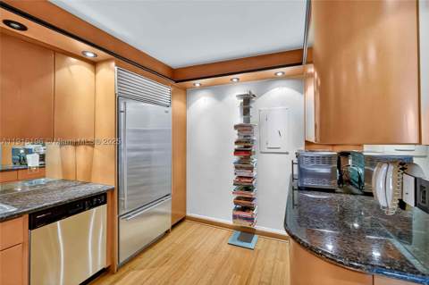 2 Grove Isle Dr B1804, Coconut Grove FL - photo 17 of 50