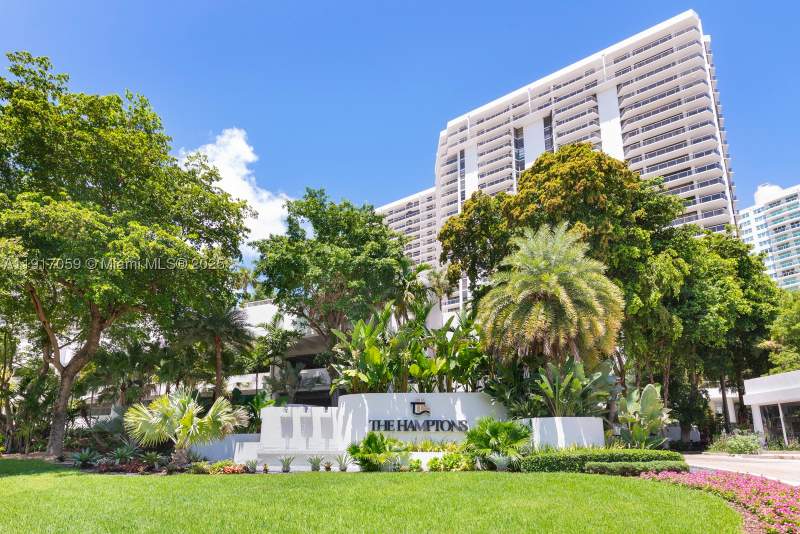 2 bedroom Condominium at 20281 E Country Club Dr 1009, Hamptons West, Aventura — photo 3