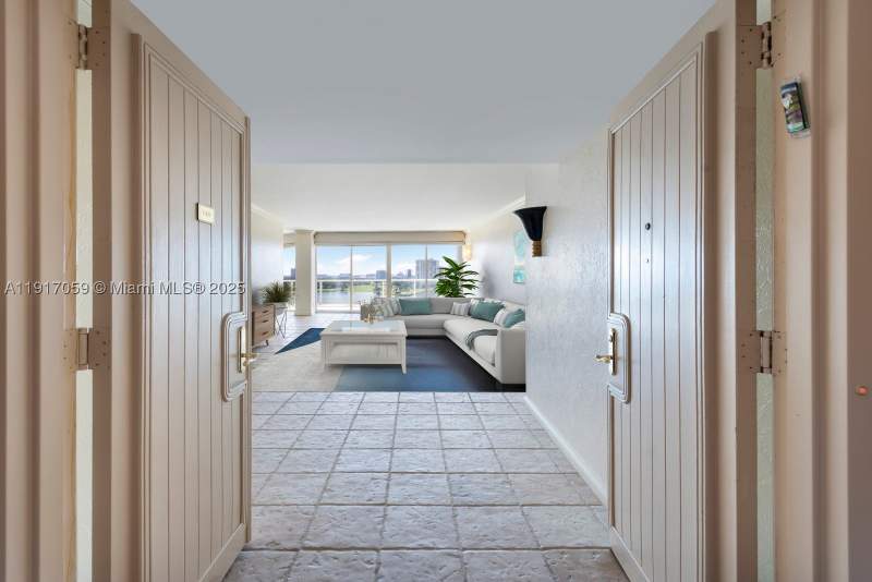 2 bedroom Condominium at 20281 E Country Club Dr 1009, Hamptons West, Aventura — photo 5