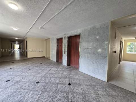 6940 Miami Gardens Dr 1-319, Hialeah FL - photo 21 of 37