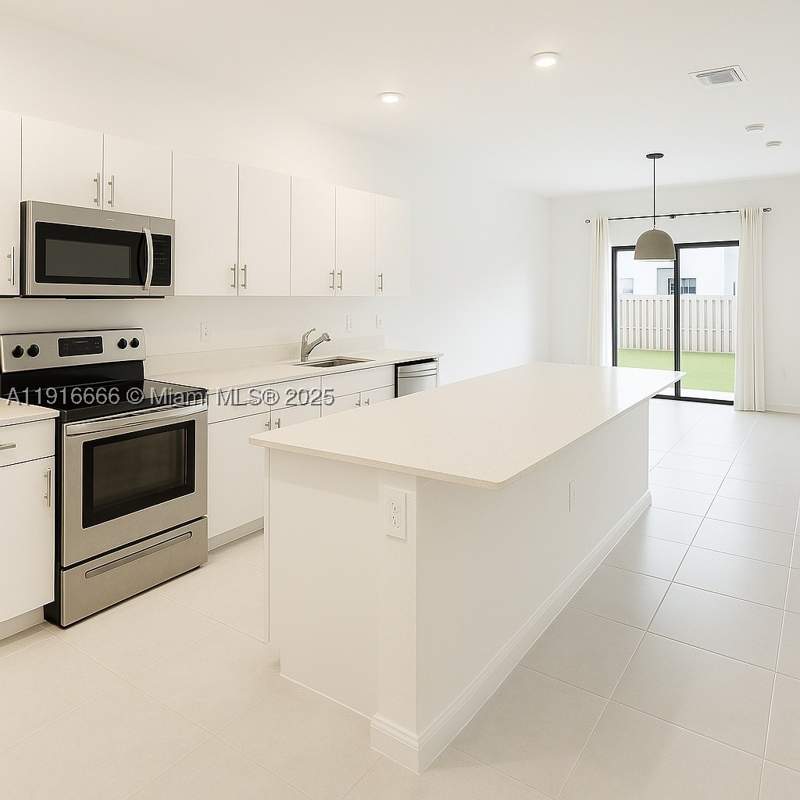 3 bedroom SingleFamilyResidence at 25564 SW 108th Ave, Allapattah Gdns, Homestead — photo 4