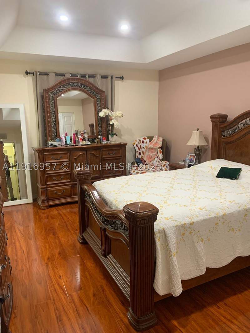 3 bedroom SingleFamilyResidence at 462 SE 23rd Dr, Keys-Gate No 1, Homestead — photo 5