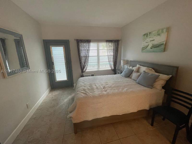 0 bedroom StockCooperative at 6490 Collins Ave 5, Broadwater Beach Arms I C, Miami Beach — photo 4
