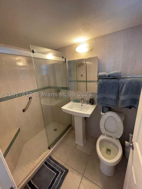 6490 Collins Ave 5, Miami Beach FL - photo 9 of 13