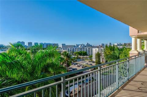 17555 Atlantic Blvd 602, Sunny Isles Beach FL - photo 13 of 44