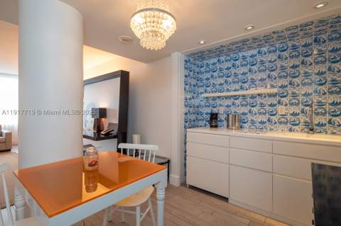 1100 West Ave 1515, Miami Beach FL - photo 11 of 26
