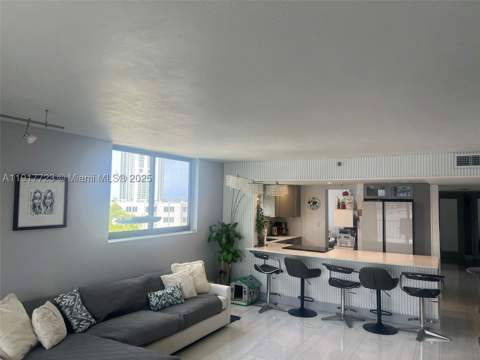 17878 N Bay Rd 507, Sunny Isles Beach FL - photo 13 of 48
