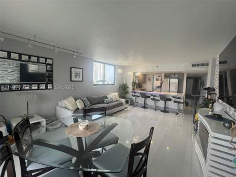 17878 N Bay Rd 507, Sunny Isles Beach FL - photo 21 of 48