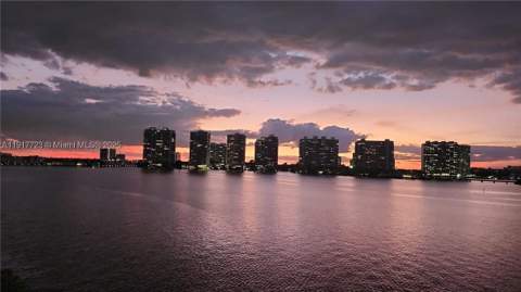 17878 N Bay Rd 507, Sunny Isles Beach FL - photo 7 of 48