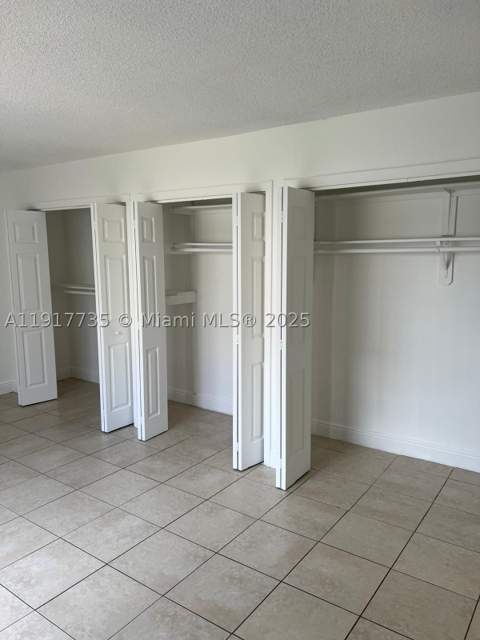 6930 Miami Gardens Dr 1-410, Hialeah FL - photo 13 of 15