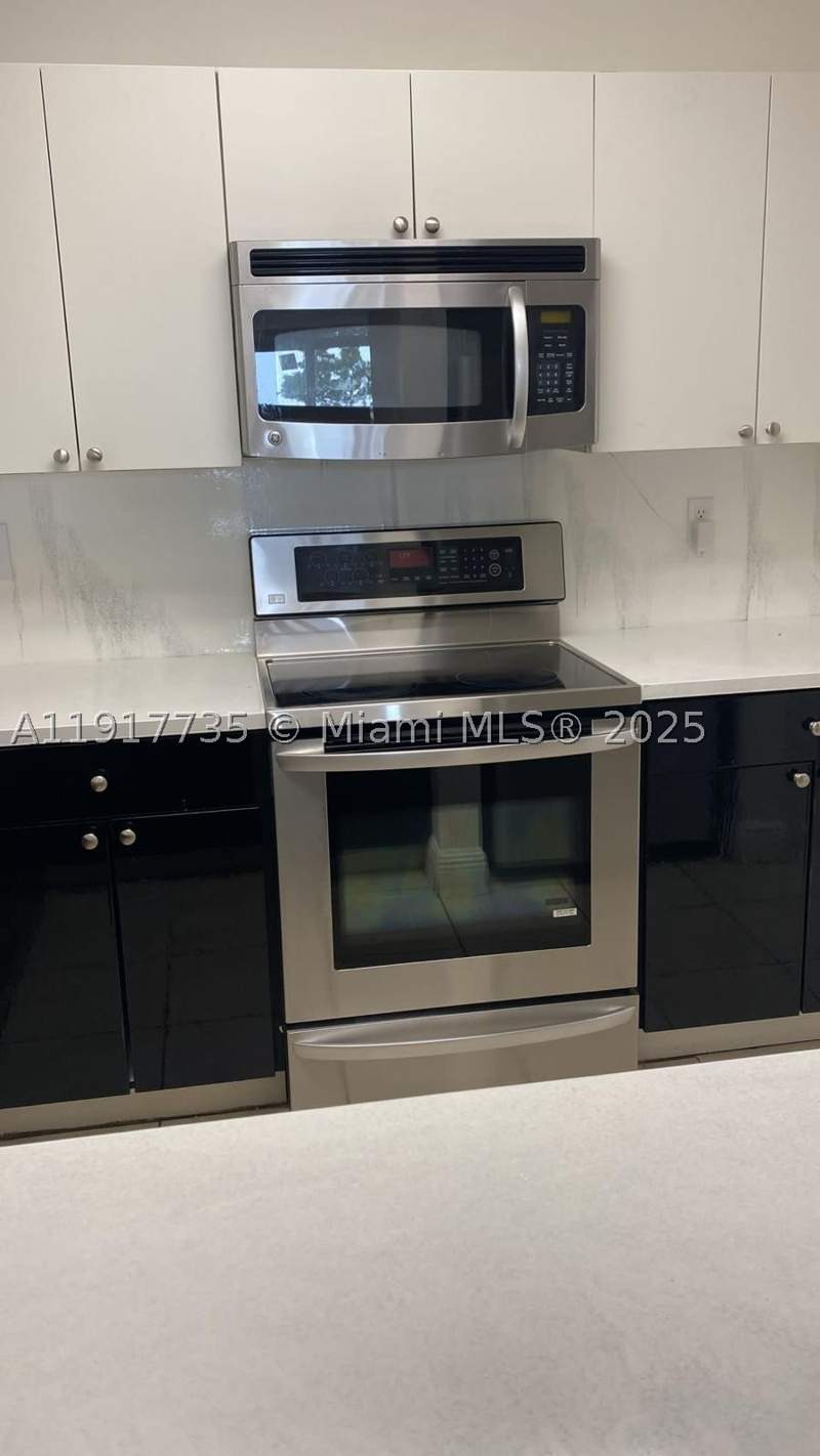 2 bedroom Condominium at 6930 Miami Gardens Dr 1-410, Coral Gate East Condo, Hialeah — photo 4
