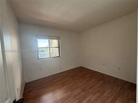 22901 SW 88th Pl 205, Cutler Bay FL - photo 8 of 12