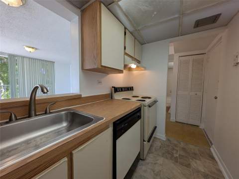 1740 NW North River Drive 329, Miami FL - photo 7 of 20