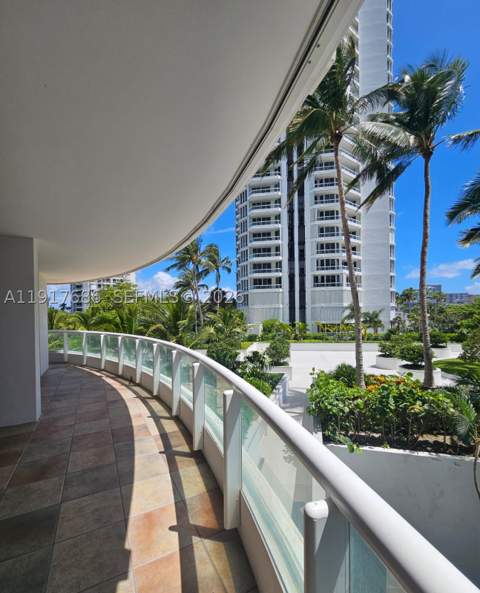 21050 Point Pl 501, Aventura FL - photo 16 of 42