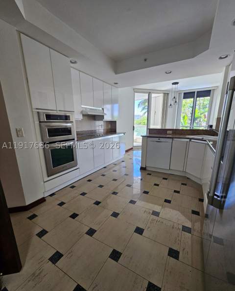 21050 Point Pl 501, Aventura FL - photo 19 of 42