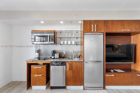 1024 Ocean Dr A502, Miami Beach FL - photo 19 of 30