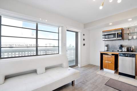 1024 Ocean Dr A502, Miami Beach FL - photo 8 of 30