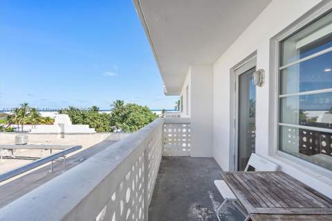 1024 Ocean Dr A502, Miami Beach FL - photo 9 of 30