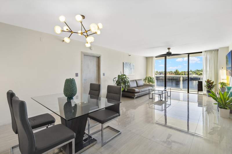 2 bedroom Condominium at 20515 E Country Club Drive 345, Waterview Condo, Aventura — photo 2