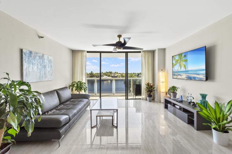 2 bedroom Condominium at 20515 E Country Club Drive 345, Waterview Condo, Aventura — photo 3