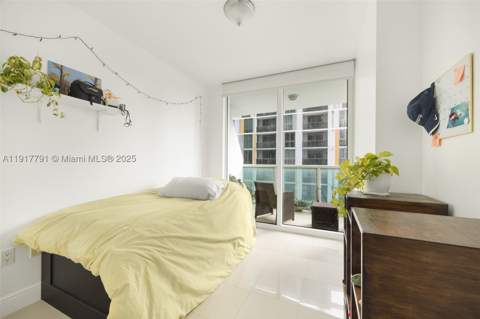 41 SE 5th St 1210, Miami FL - photo 13 of 15