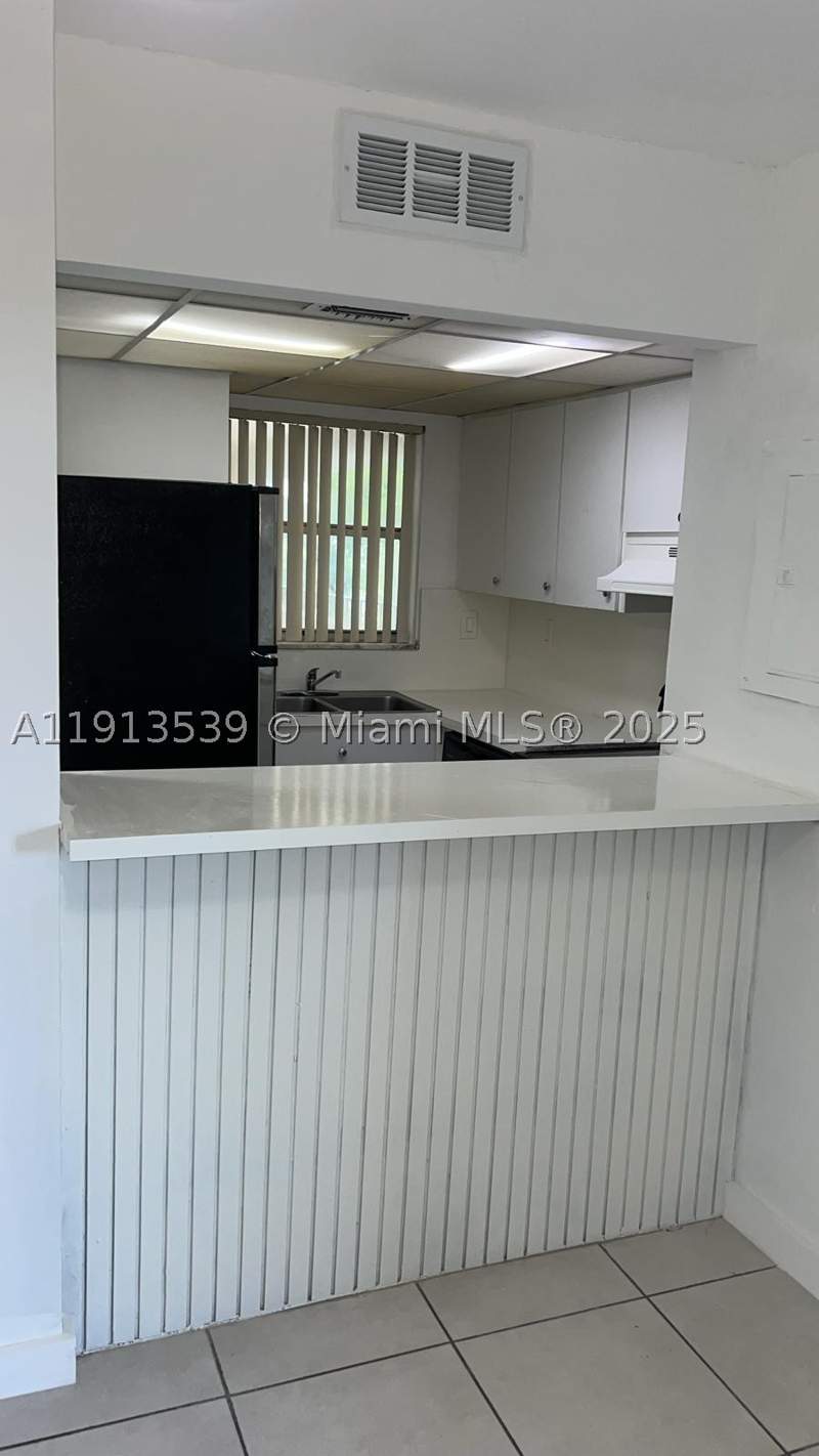 1 bedroom Condominium at 8860 Fontainebleau Blvd 403, San Marco Condo, Miami — photo 5