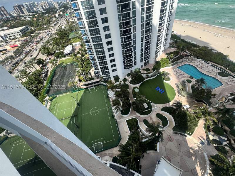 0 bedroom Condominium at 18001 Collins ave 2107, Trump International Sones, Sunny Isles Beach — photo 4