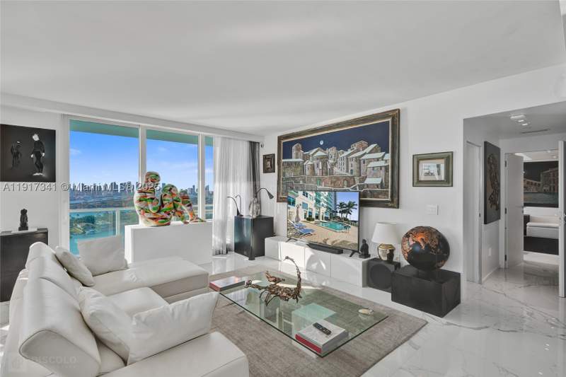 2 bedroom Condominium at 650 West Ave Ph01, The Floridian Condo, Miami Beach — photo 3