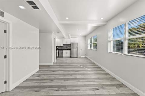 305 NW 58th St, Miami FL - photo 14 of 22