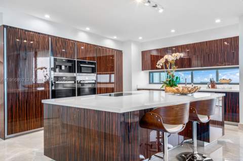 18555 Collins Ave 5105, Sunny Isles Beach FL - photo 10 of 58