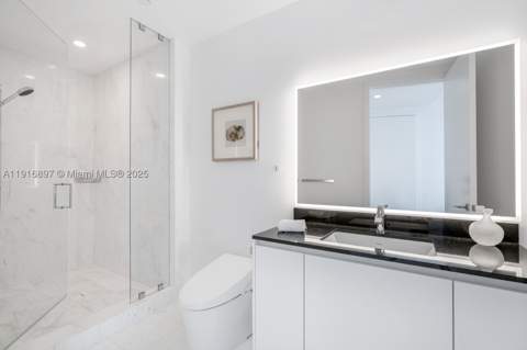 18555 Collins Ave 5105, Sunny Isles Beach FL - photo 17 of 58
