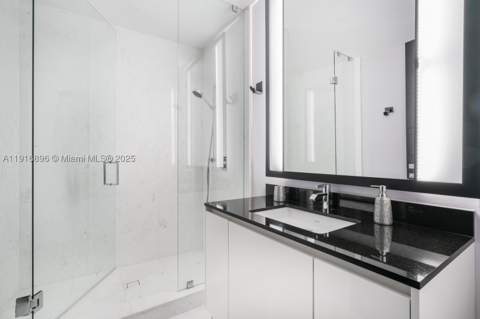 18555 Collins Ave 3505, Sunny Isles Beach FL - photo 10 of 52
