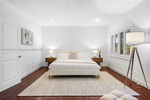 6300 Allison Rd, Miami Beach FL - photo 18 of 32