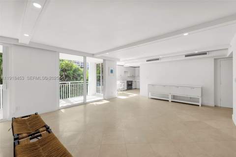 605 Ocean Dr 2L, Key Biscayne FL - photo 12 of 46