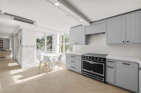 605 Ocean Dr 2L, Key Biscayne FL - photo 19 of 46