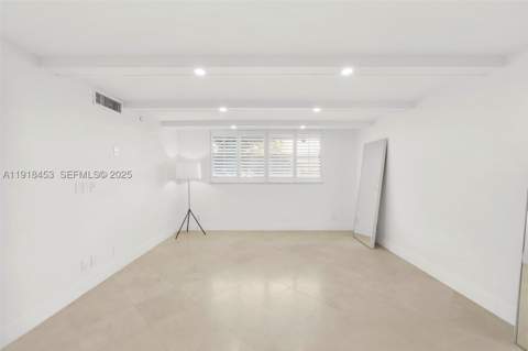 605 Ocean Dr 2L, Key Biscayne FL - photo 22 of 46