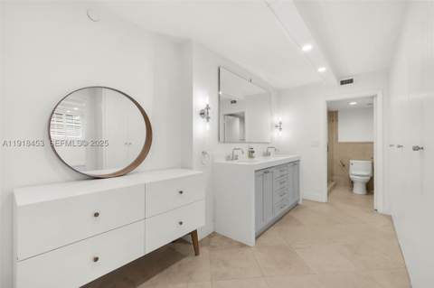 605 Ocean Dr 2L, Key Biscayne FL - photo 23 of 46