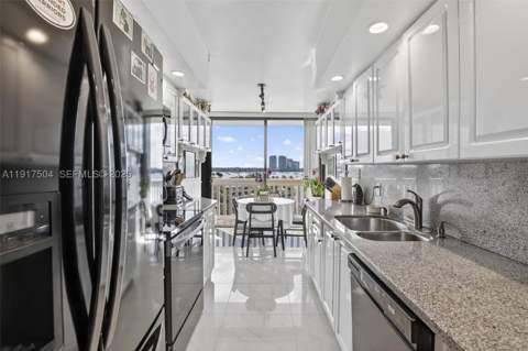 1000 Island Blvd 602, Aventura FL - photo 18 of 81