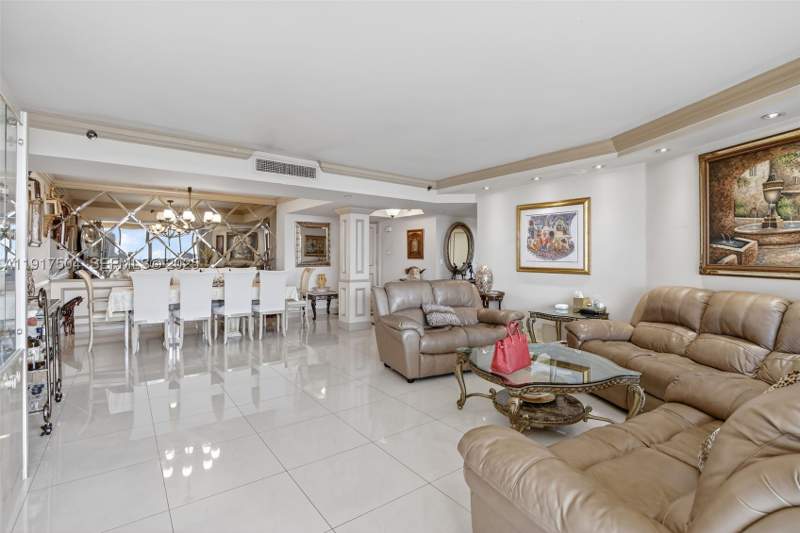 3 bedroom Condominium at 1000 Island Blvd 602, 1000 ISL BLVD WILLIAMS IS, Aventura — photo 3