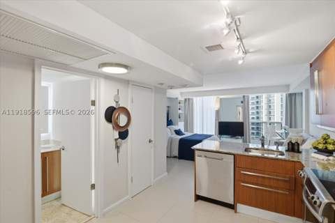 10275 Collins Avenue 1101, Bal Harbour FL - photo 10 of 29