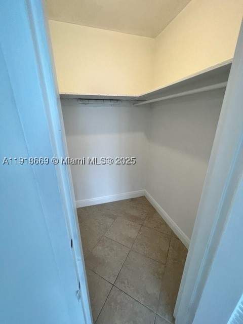 1000 West Ave 225, Miami Beach FL - photo 6 of 9