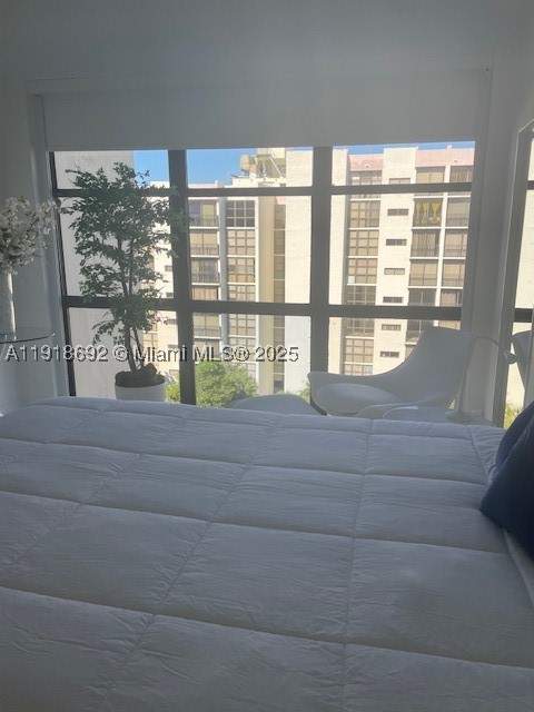 1 bedroom Condominium at 16909 N Bay Rd 805, Plaza Of Americas Condo P, Sunny Isles Beach — photo 5