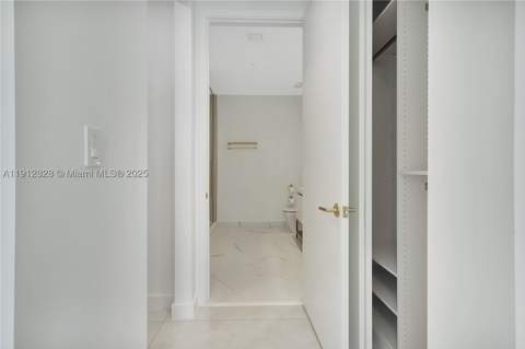 2655 S Bayshore Dr 405, Miami FL - photo 16 of 54