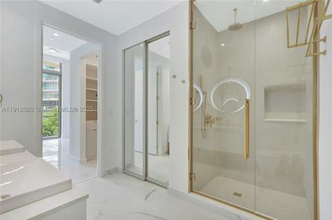 2655 S Bayshore Dr 405, Miami FL - photo 19 of 54