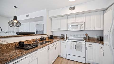 1155 Brickell Bay Dr 2203, Miami FL - photo 12 of 22